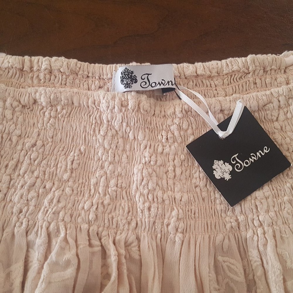 Womens off the shoulder flounce sleeve top - Picture 6 of 8